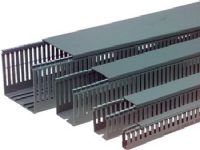 CANALPLAST Ledningskanal opslidset HxB = 80x80 mm slids 4 mm 3 m længde, pvc grå RAL 7030 - (3 meter)