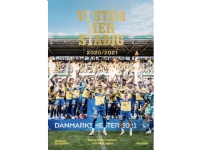 Vi står her stadig 2020/2021 | Nanna Møller Karlsen | Språk: Dansk